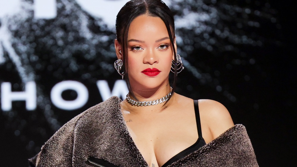 Rihanna Breaks The Record On Spotify Streams